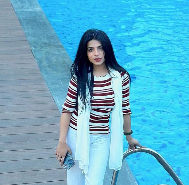 Zainab Khan
