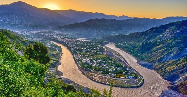 The Ultimate Guide Real Estate Invest Opportunities in Azad Kashmir.